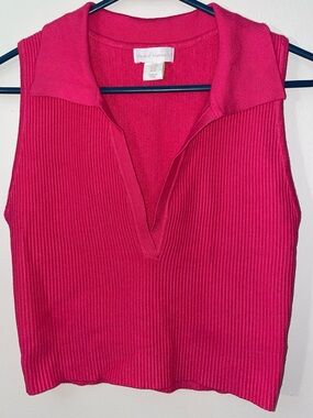 House of Harlow 1960 Women’s Hot Pink Ribbed Sleeveless Deep V-Neck Crop Top